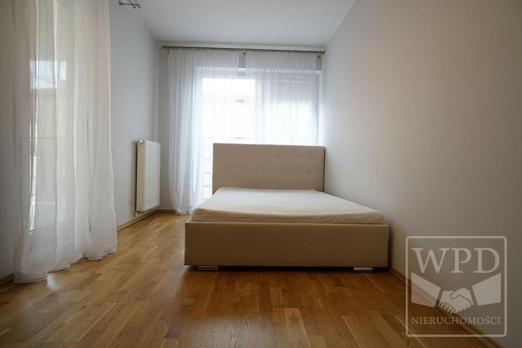 Big Apartment - Old Town - 3 Rooms - Private Parking Вроцлав Екстер'єр фото