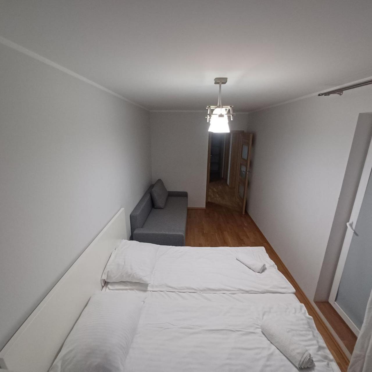 Big Apartment - Old Town - 3 Rooms - Private Parking Вроцлав Екстер'єр фото